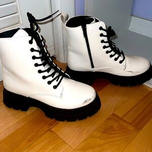 White and black chunky boots 9